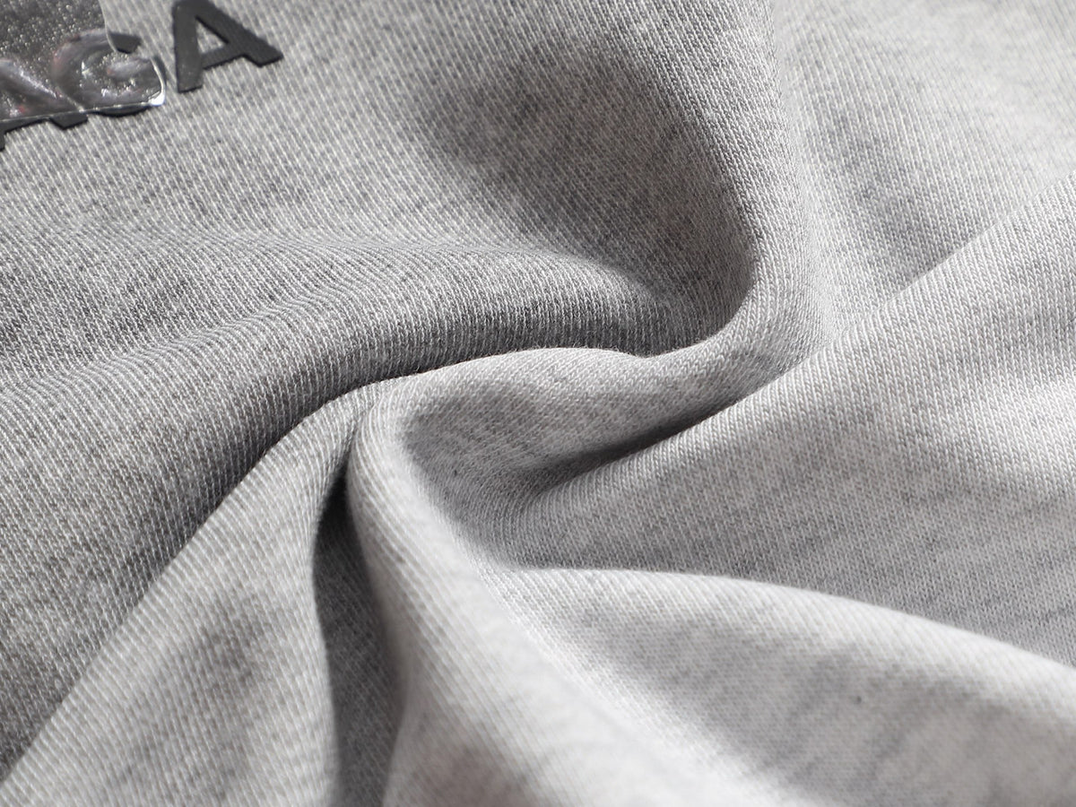 Classic Fit Hoodie-10040