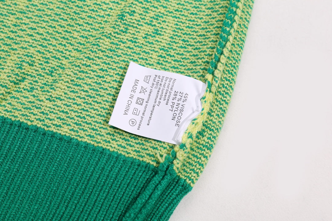 Classic Fashion Sweater-10091