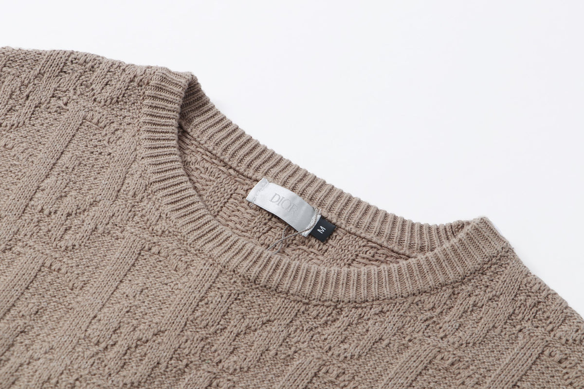 Classic Fashion Sweater-10100
