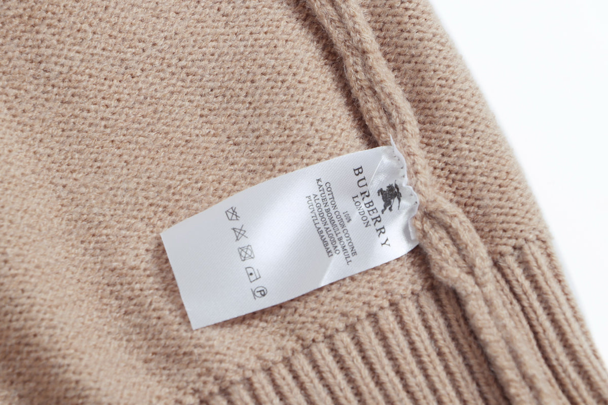 Classic Fashion Sweater-10127