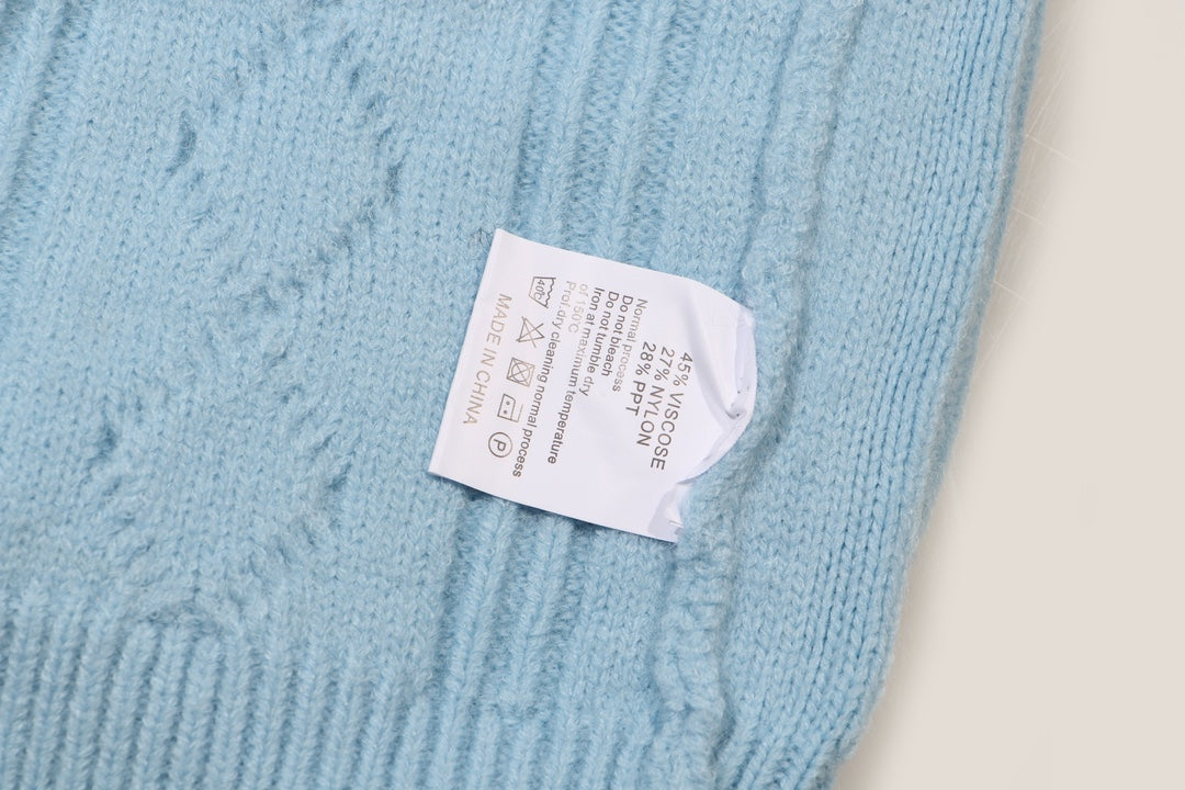Classic Fashion Sweater-10161