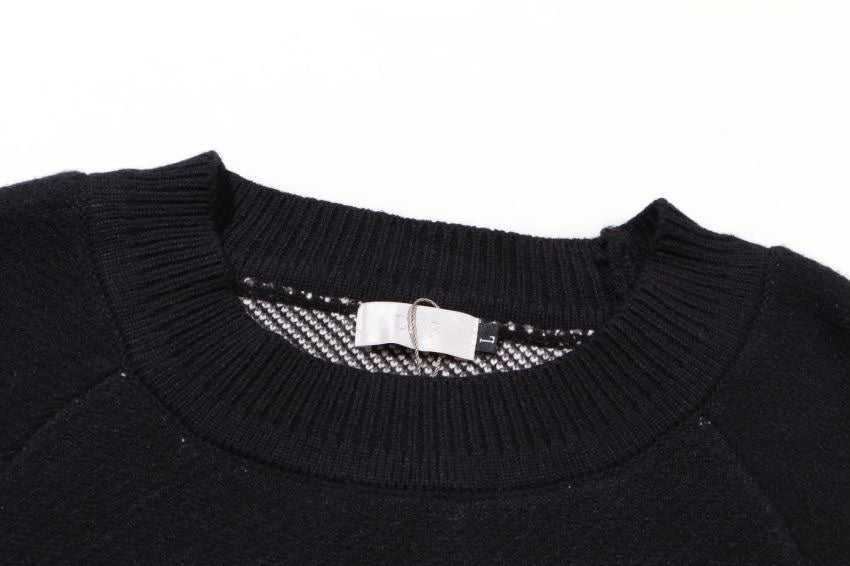 Classic Fashion Sweater-10164