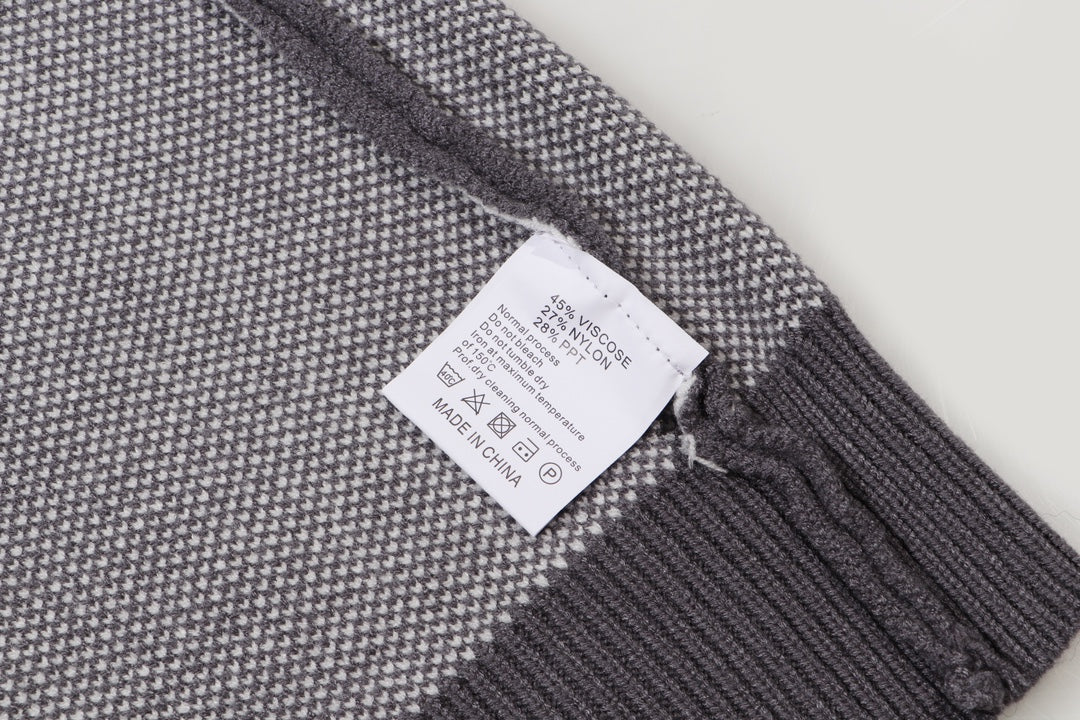 Classic Fashion Sweater-10195