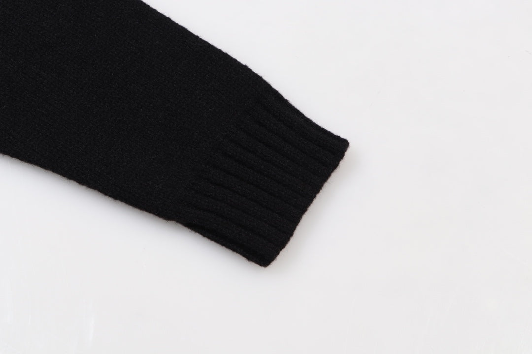 Classic Fashion Sweater-10214