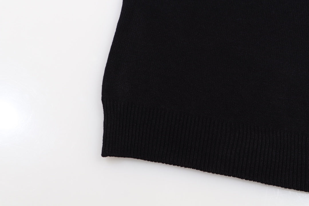 Classic Fashion Sweater-10216