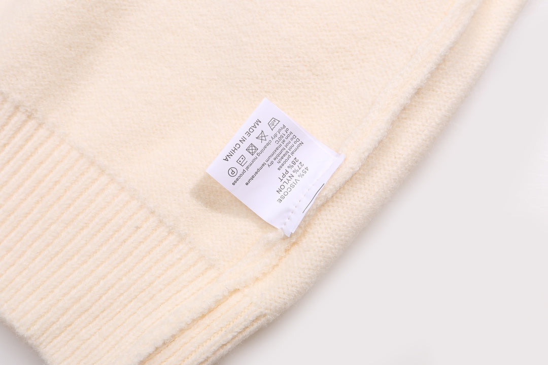 Classic Fashion Sweater-10219