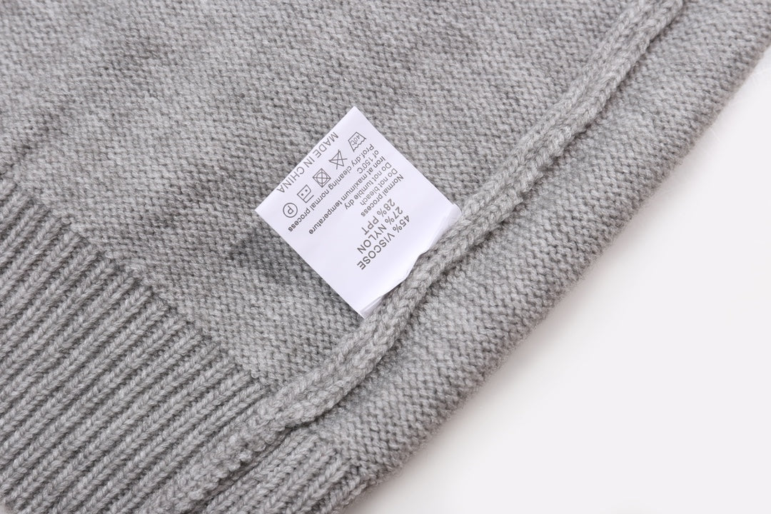 Classic Fashion Sweater-10222
