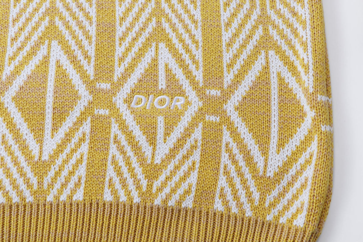Classic Fashion Sweater-10238
