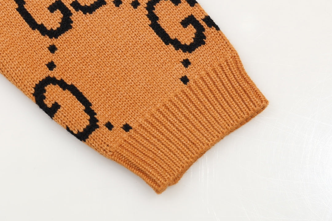 Classic Fashion Sweater-10250