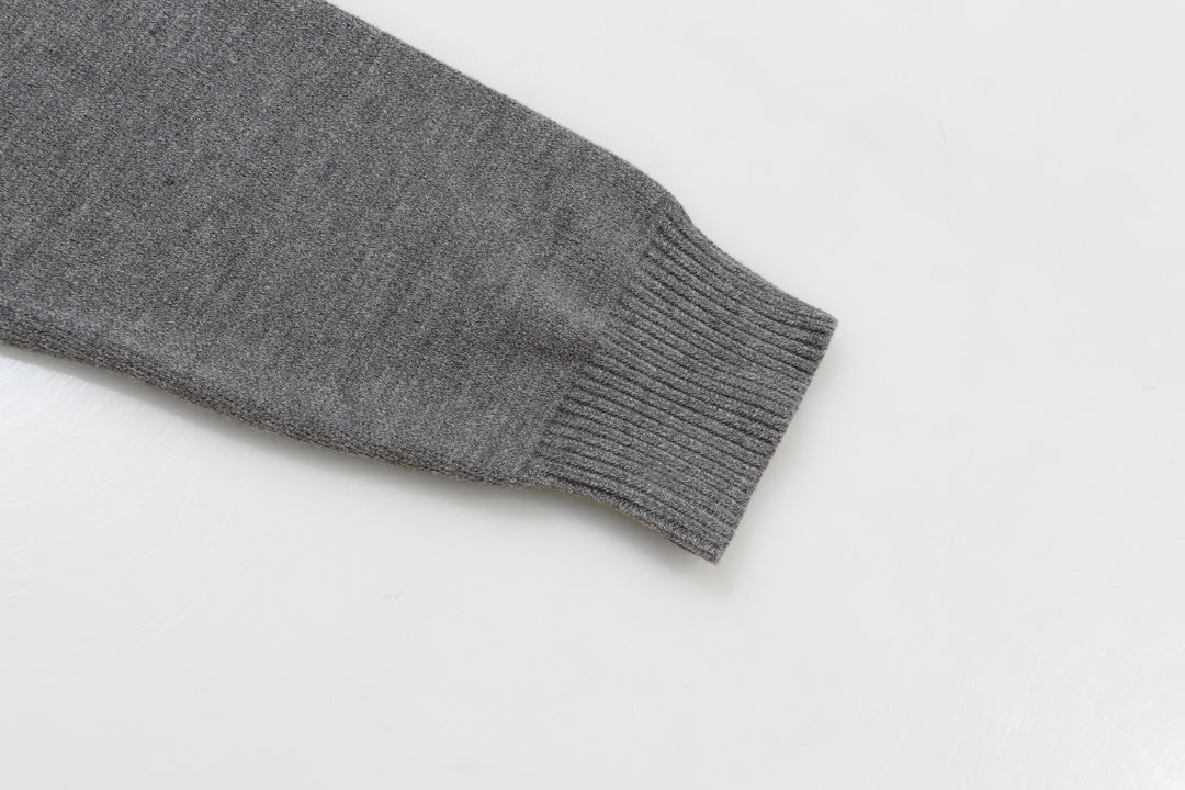 Classic Fashion Sweater-10273