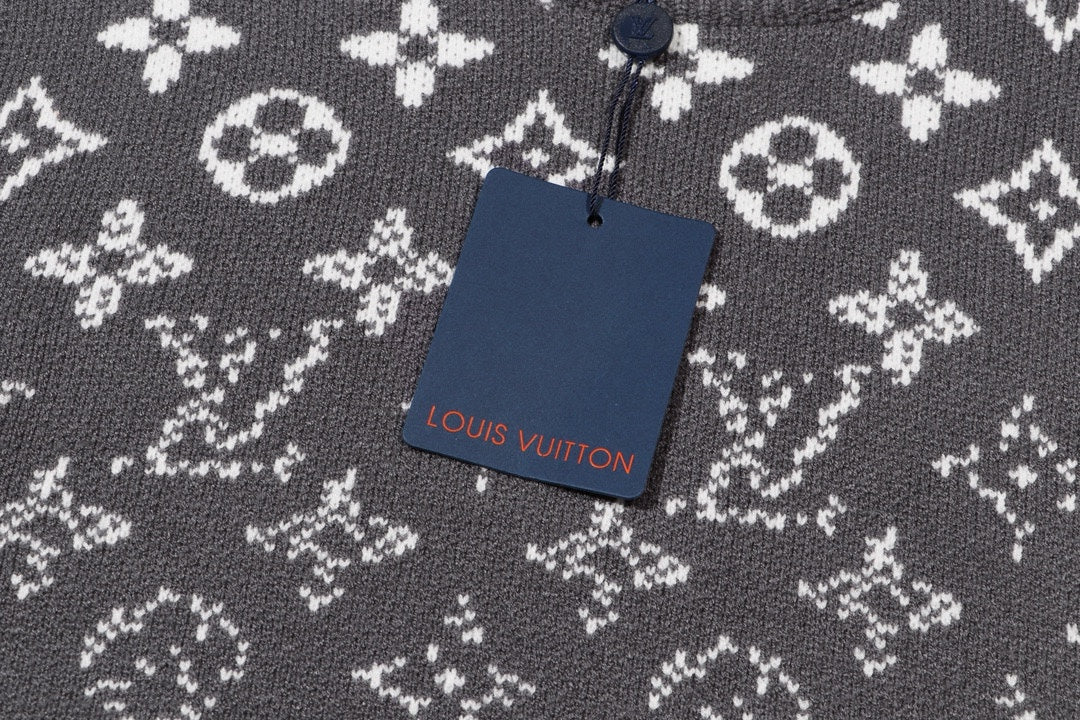 Classic Fashion Sweater-10289