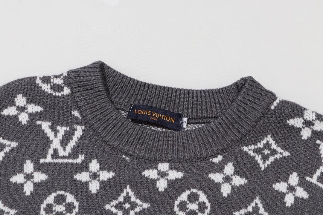 Classic Fashion Sweater-10289