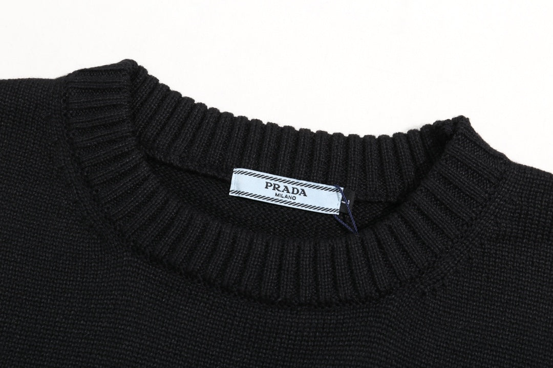 Classic Fashion Sweater-10295