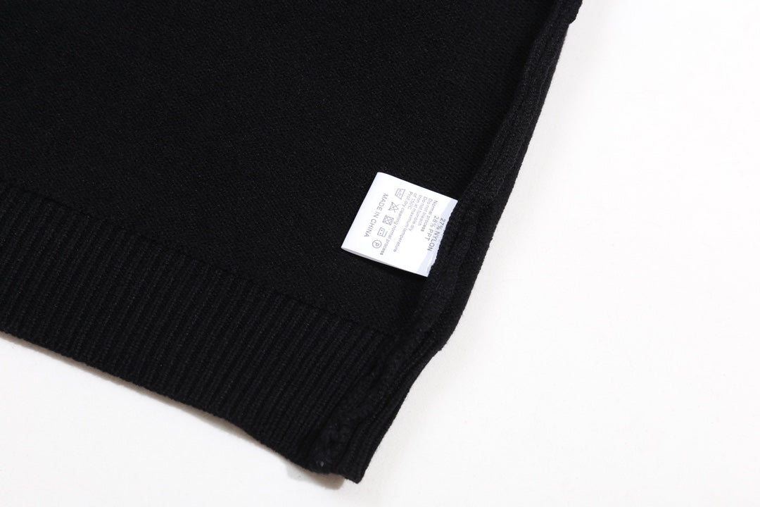 Classic Fashion Sweater-10303