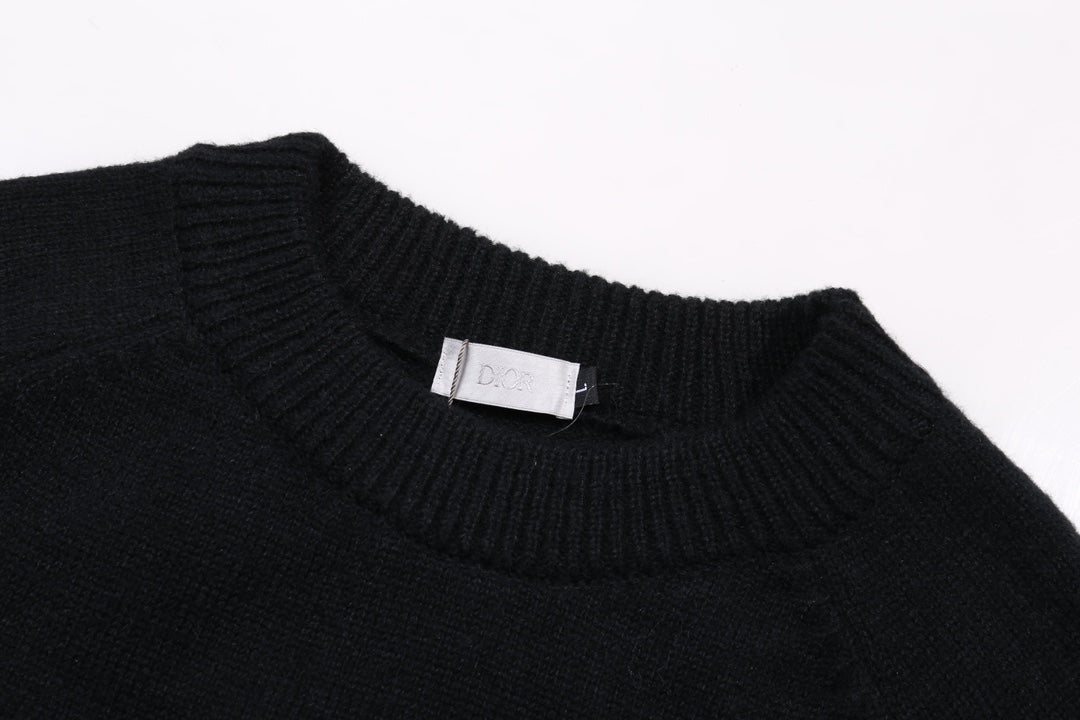 Classic Fashion Sweater-10304