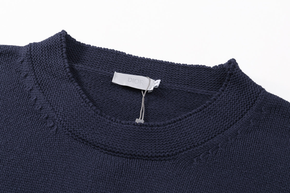 Classic Fashion Sweater-10311