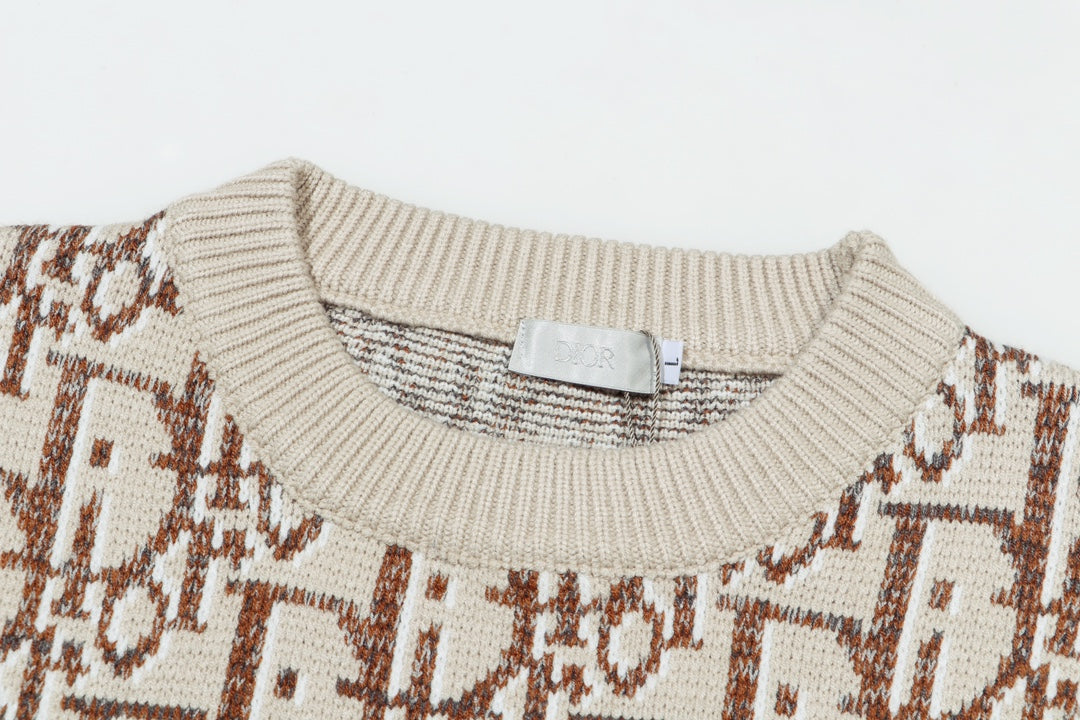 Classic Fashion Sweater-10316