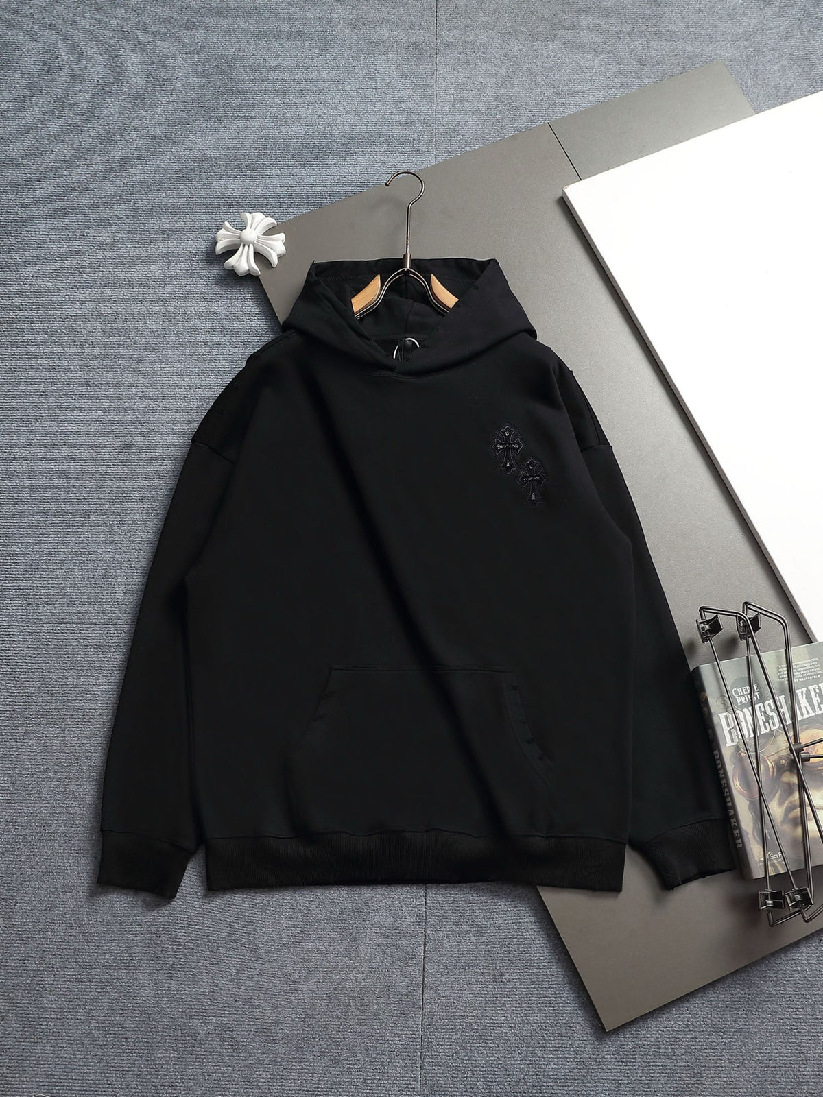 Classic Fit Hoodie-2697-2