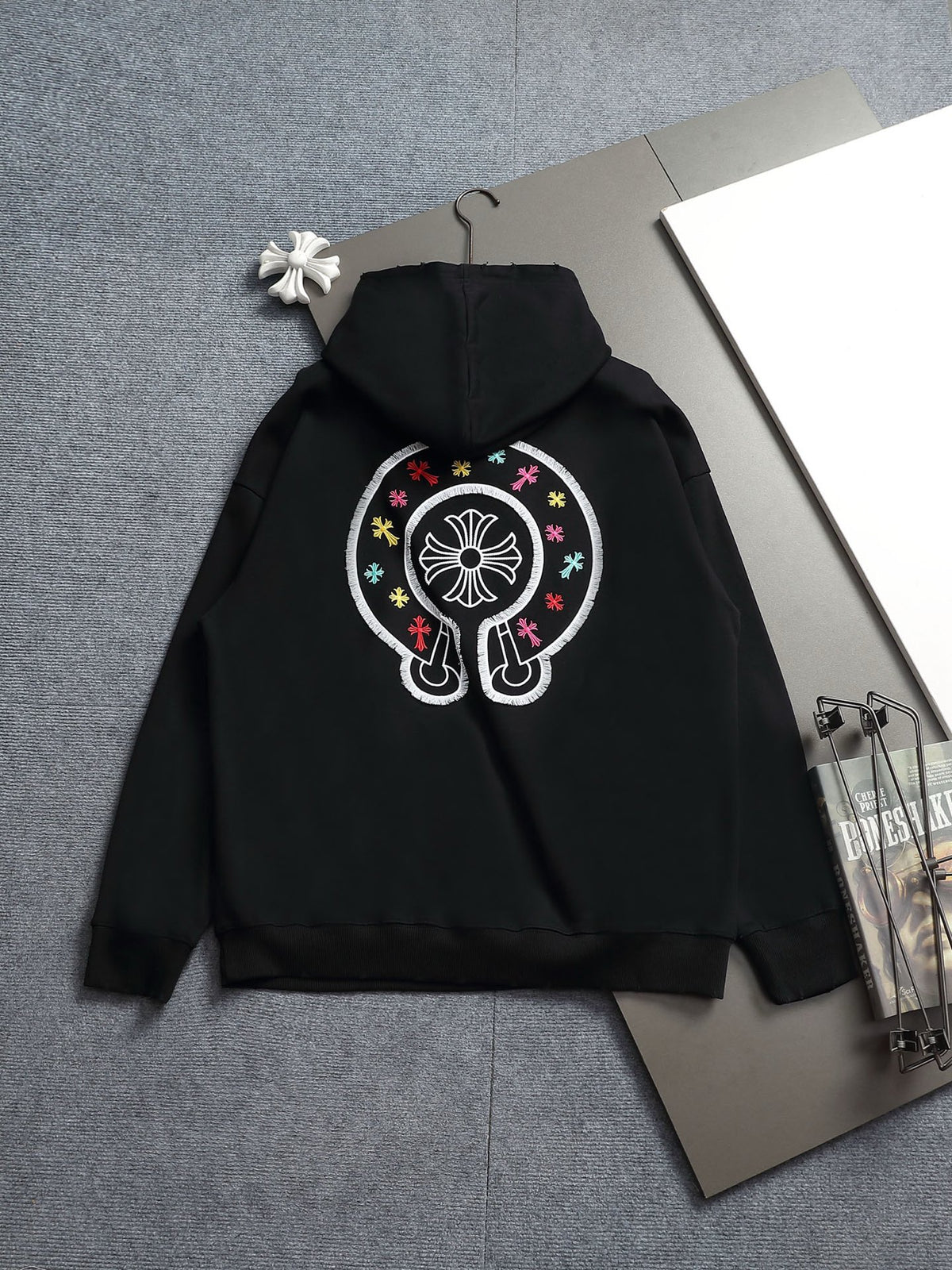 Classic Fit Hoodie-2697-3