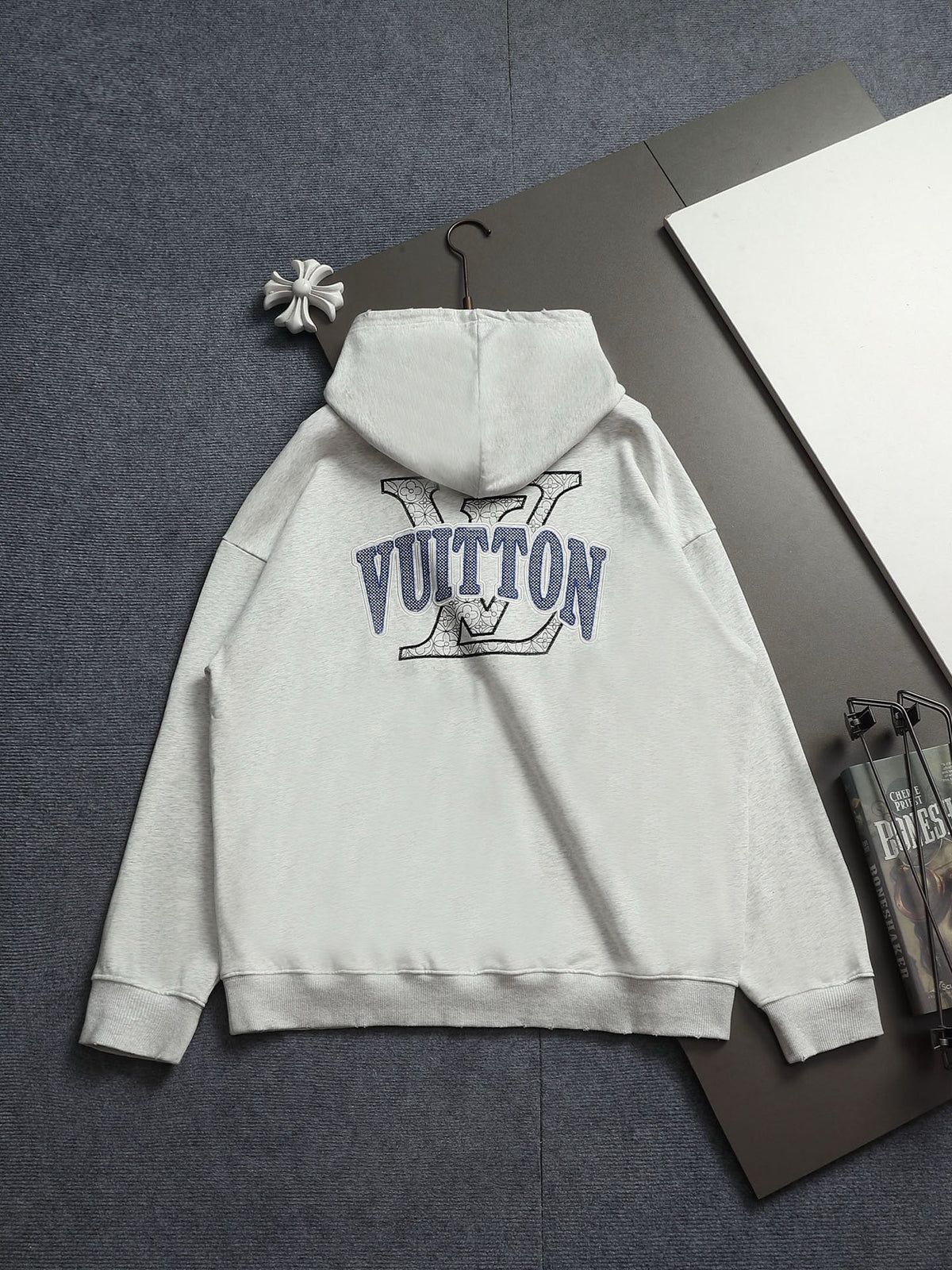 Classic Fit Hoodie-2697-5