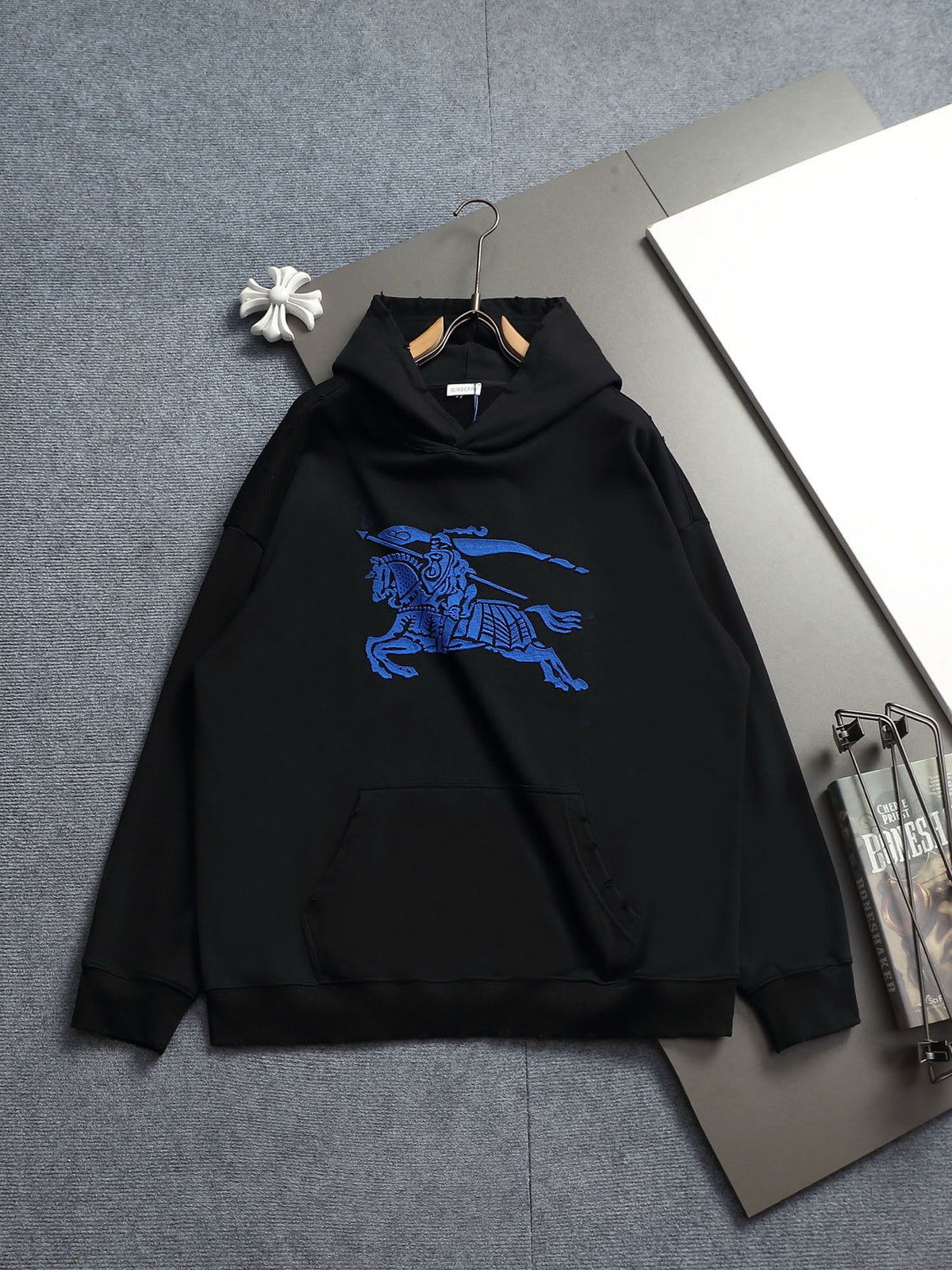 Classic Fit Hoodie-2697-8