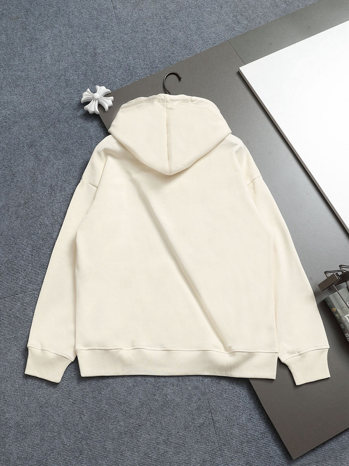 Classic Fit Hoodie-2697-9