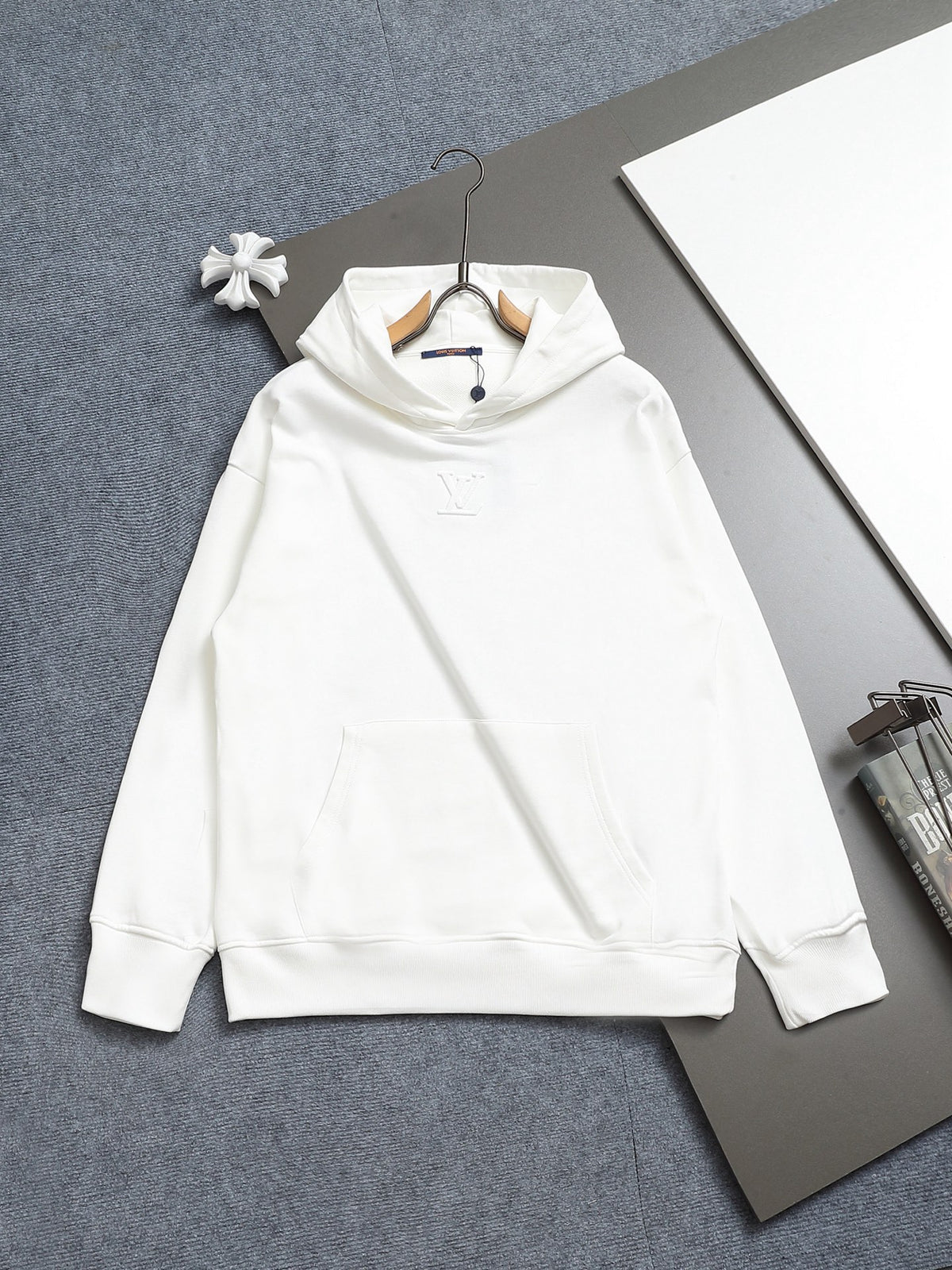 Classic Fit Hoodie-2697-17