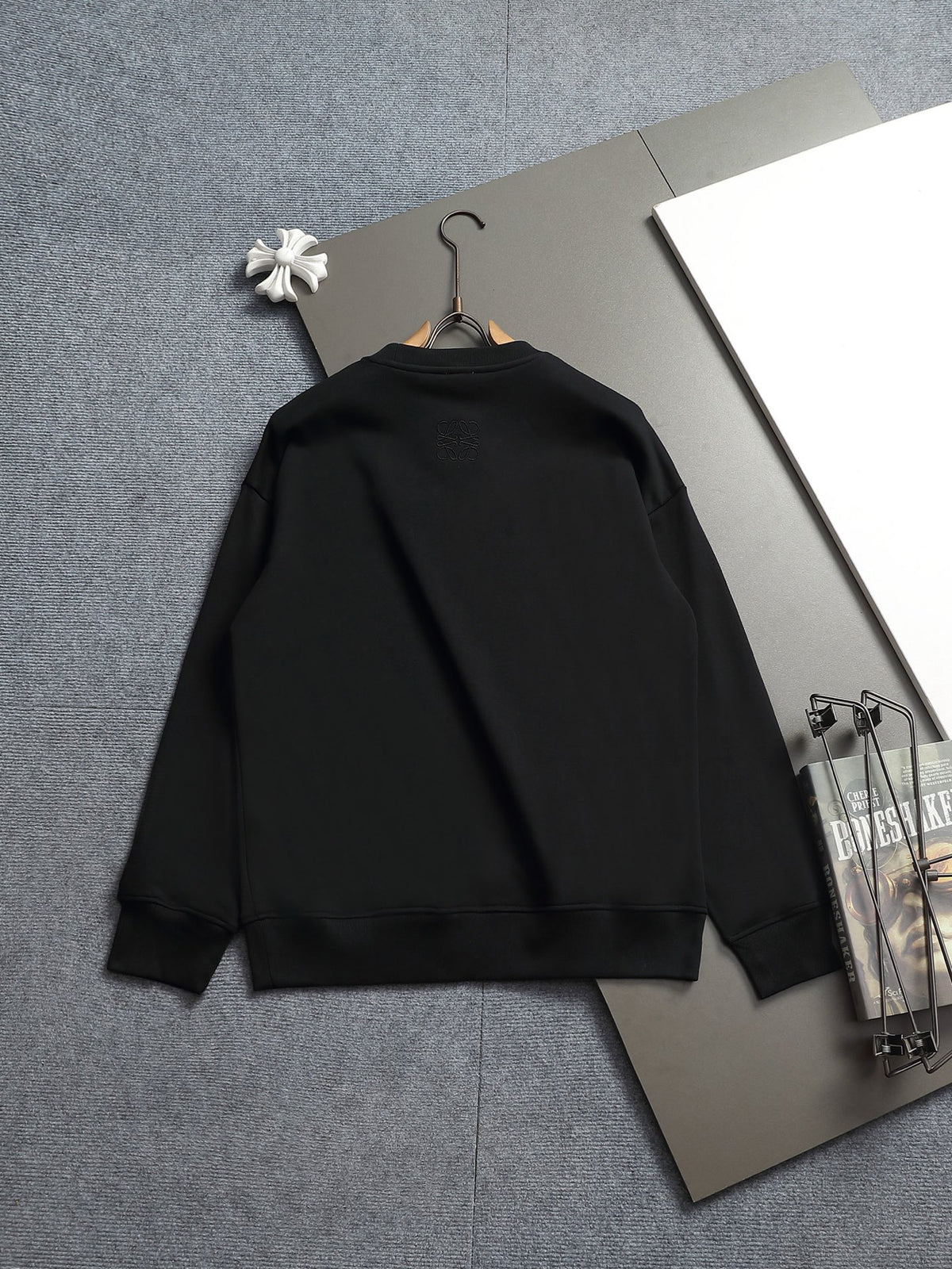 Classic Fit Hoodie-2697-19