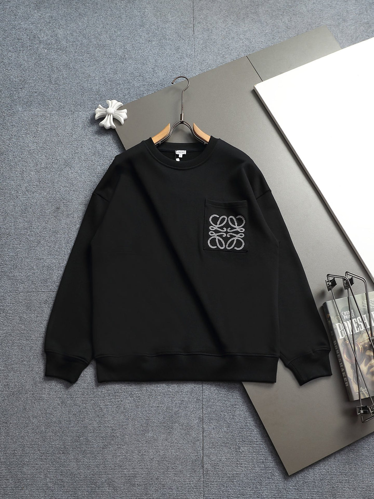 Classic Fit Hoodie-2697-25