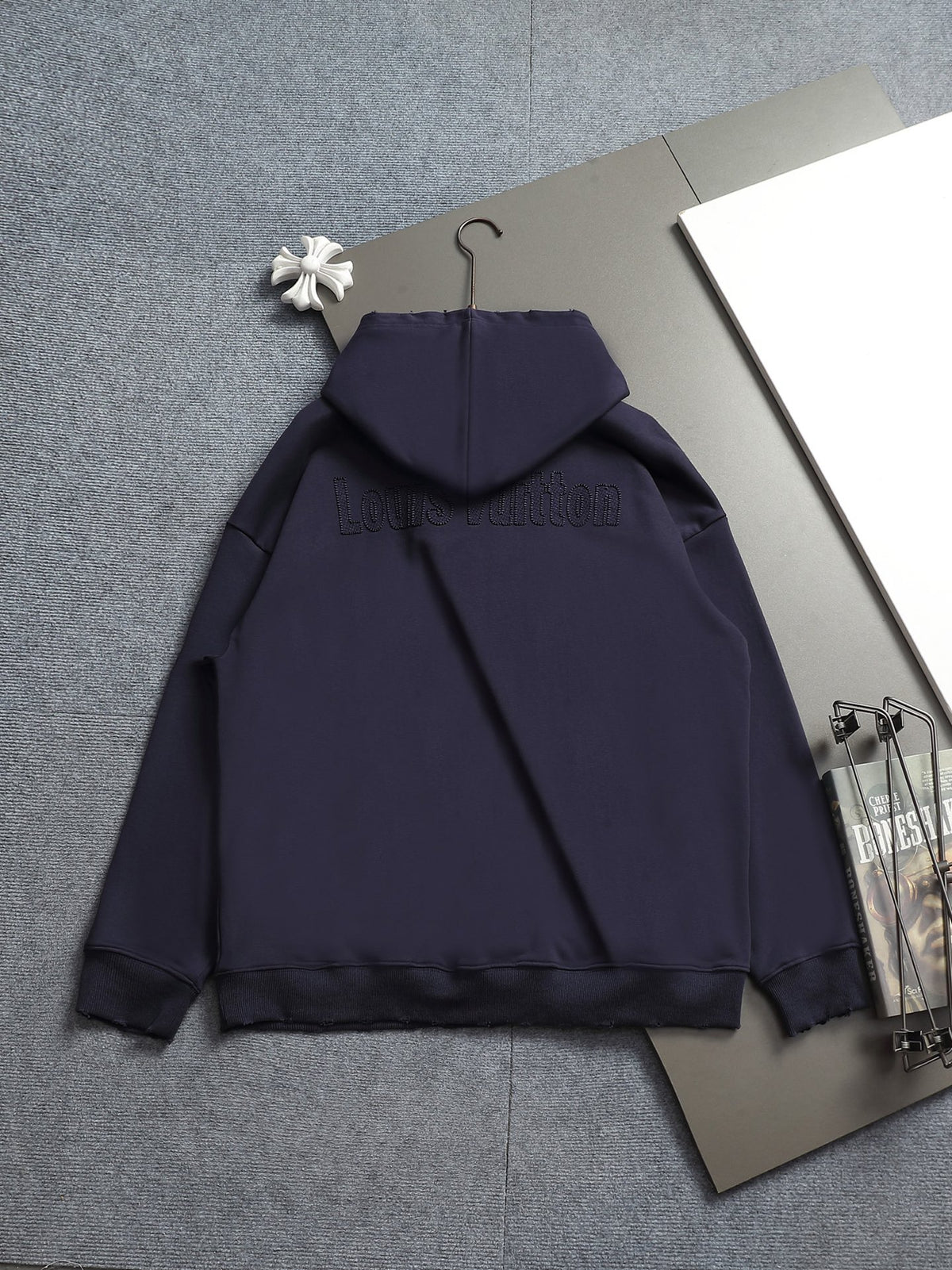 Classic Fit Hoodie-2697-27