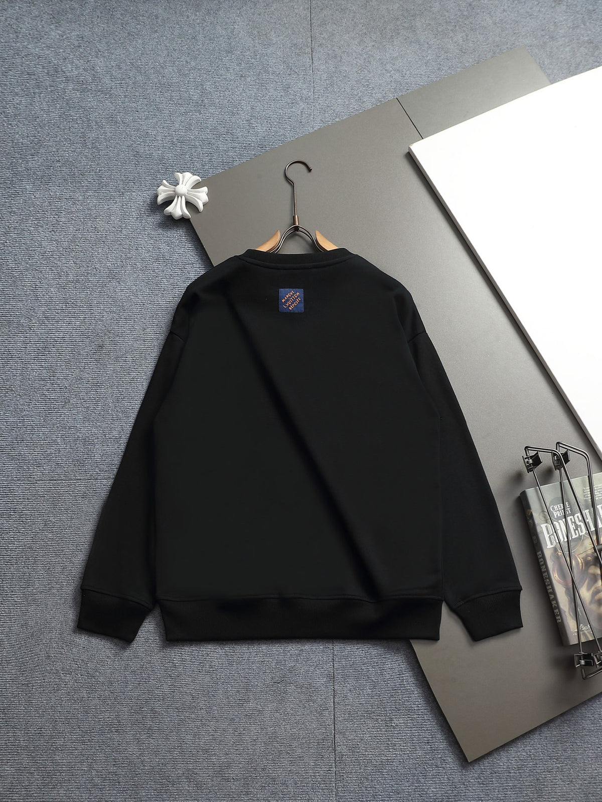 Classic Fit Hoodie-2697-28