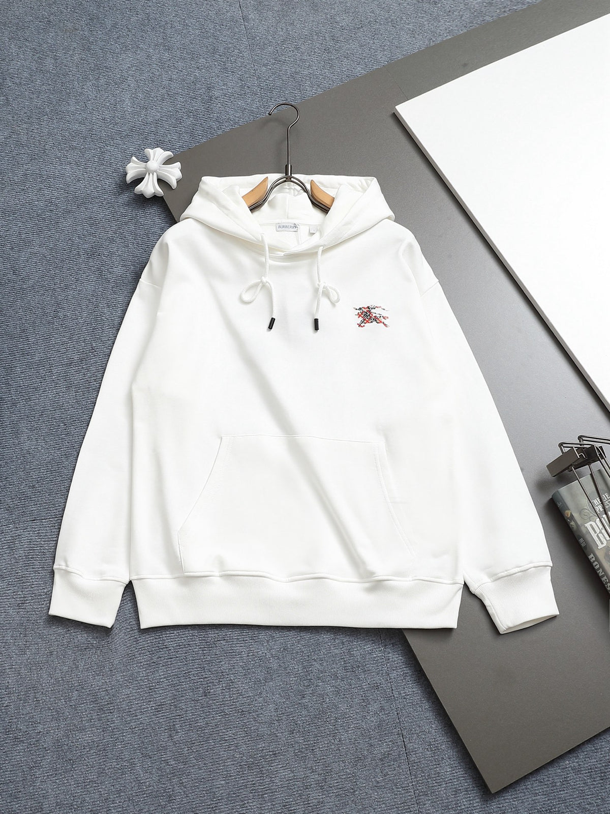Classic Fit Hoodie-2697-33
