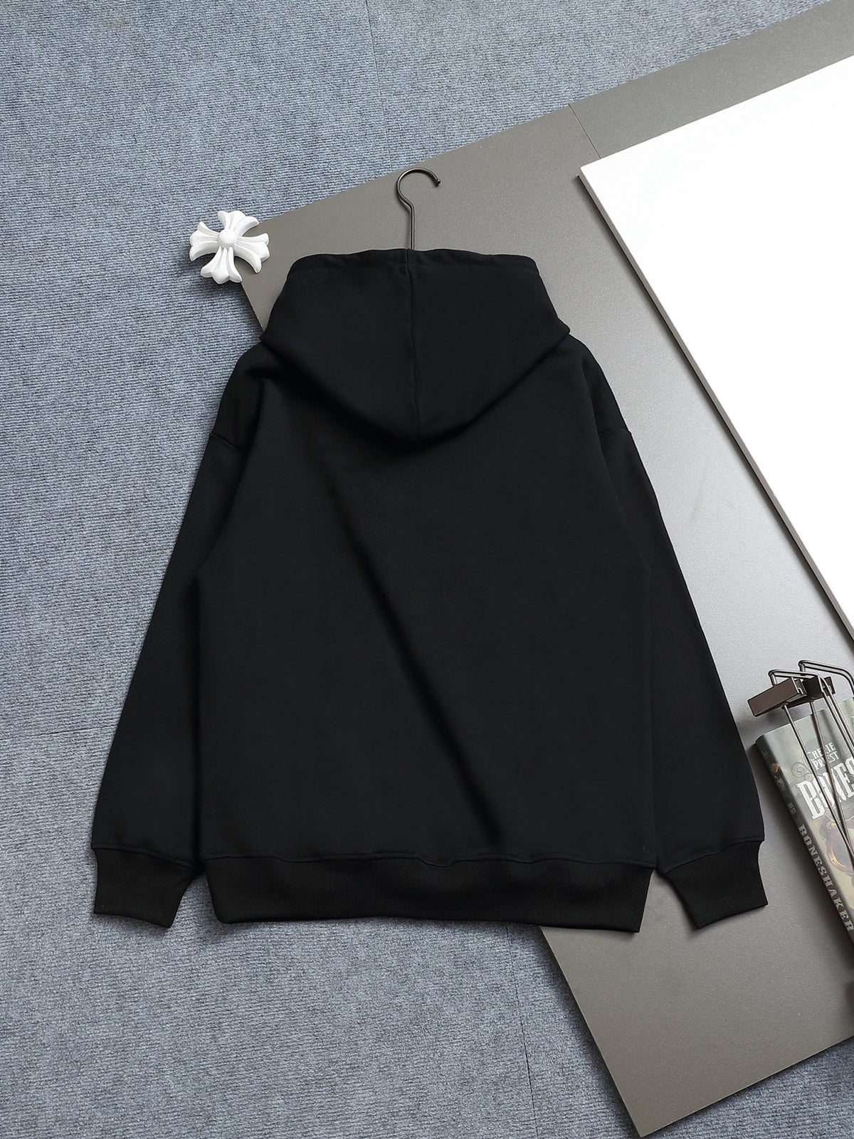 Classic Fit Hoodie-2697-34
