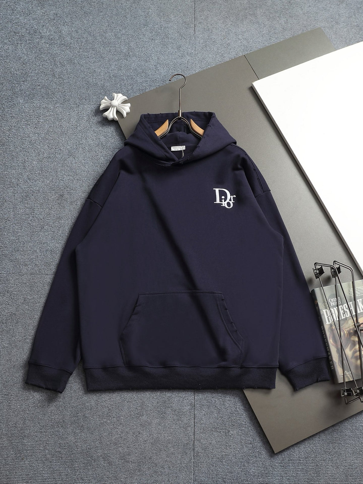 Classic Fit Hoodie-2697-40