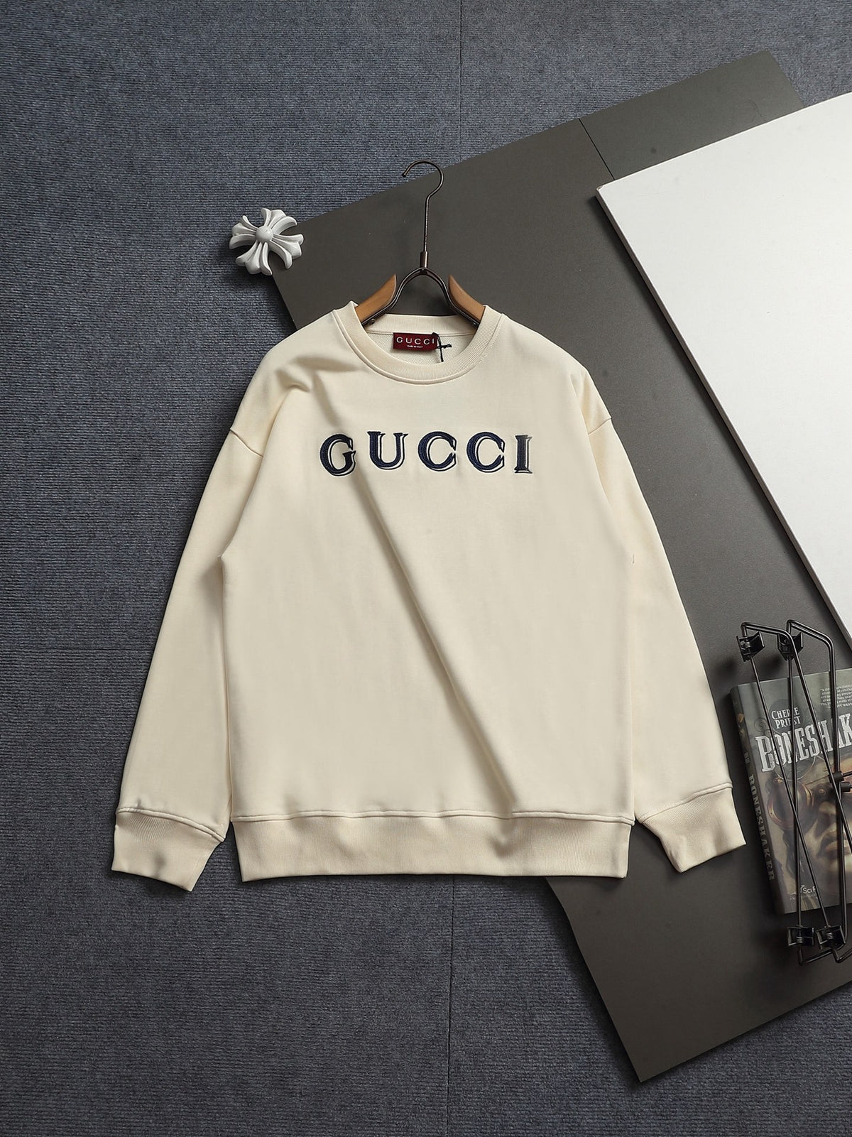 Classic Fit Hoodie-2697-41