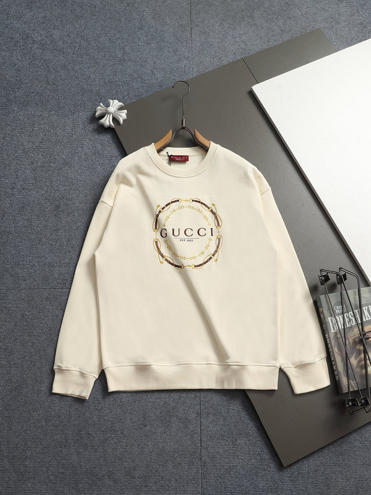 Classic Fit Hoodie-2697-43