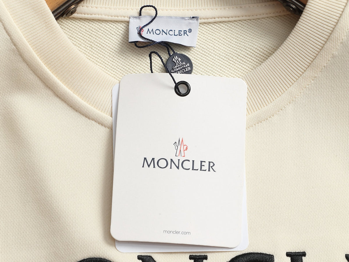 Classic Fit Hoodie-2697-44
