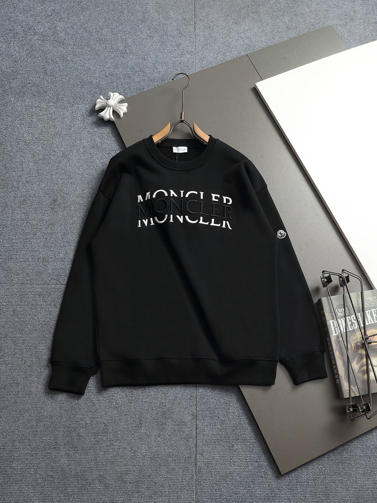 Classic Fit Hoodie-2697-44