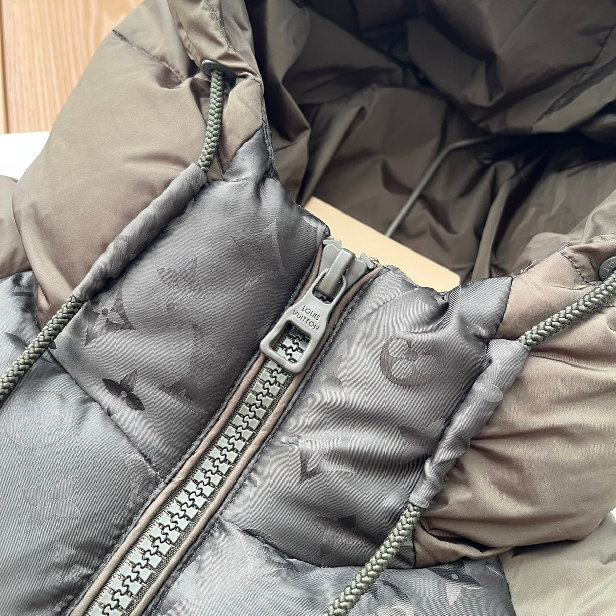 Classic down jacket-230910-4