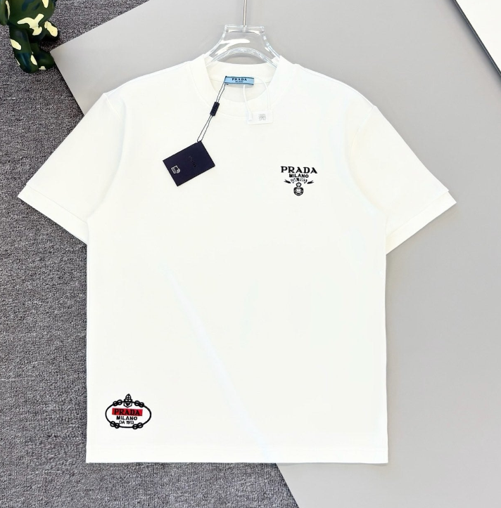 Classic T-shirt-194
