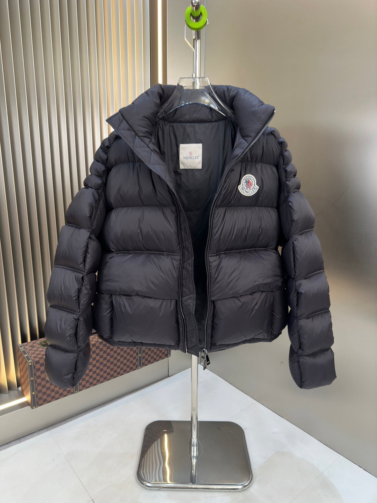 Classic down jacket-230910-57