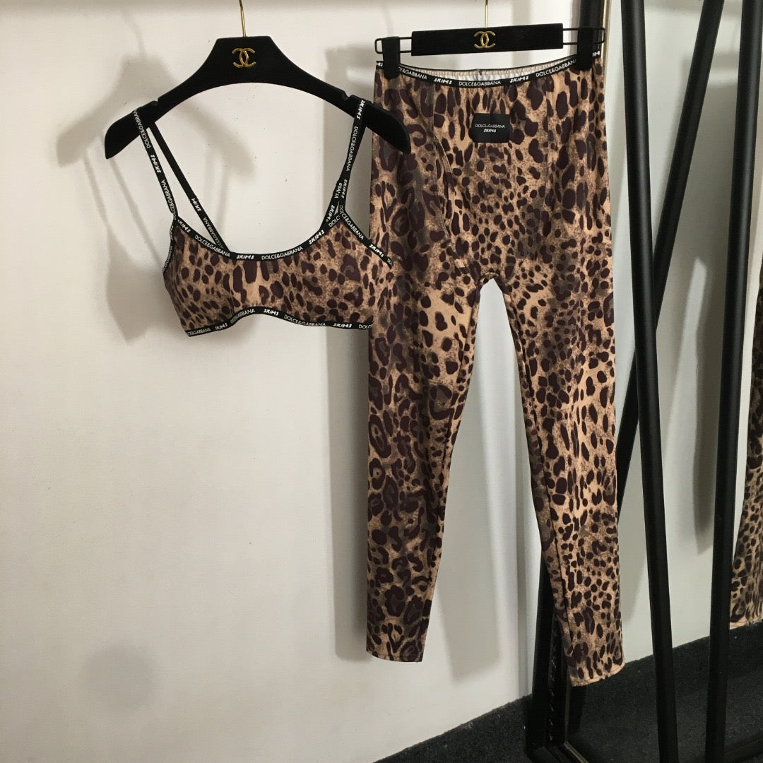 Leopard-print matching set
