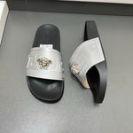 Fashionable Slippers-01