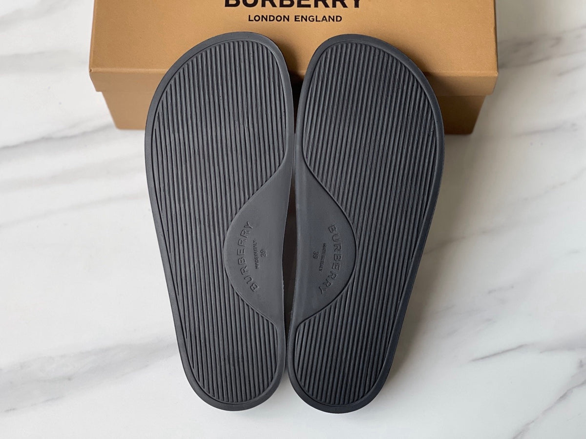High-end women's slippers-1