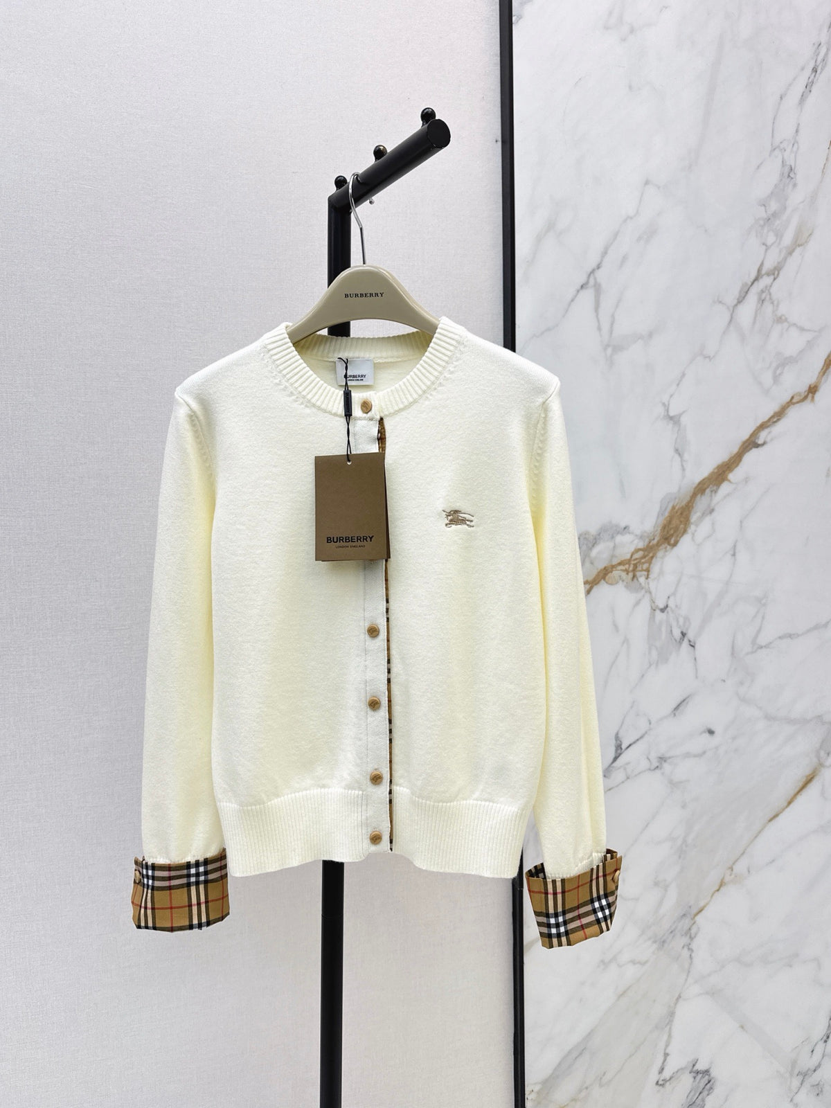 Classic Fashion Sweater-260617-1-Women's style (runs small)