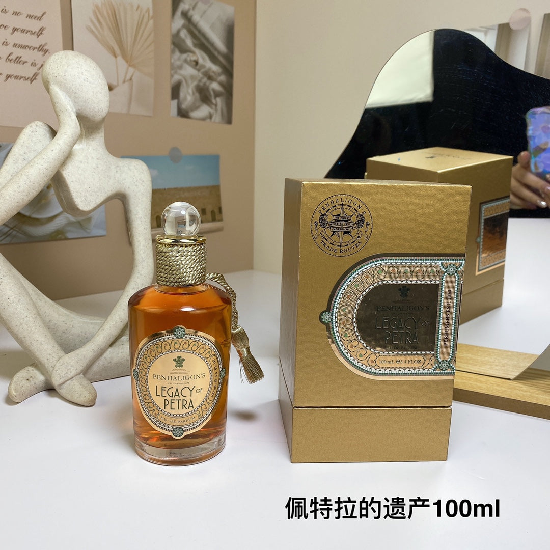 Montaigne fragrance for women