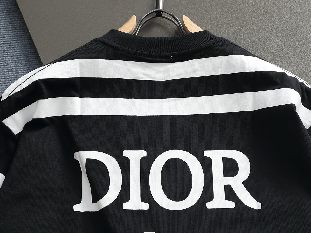 Classic T-shirt-175