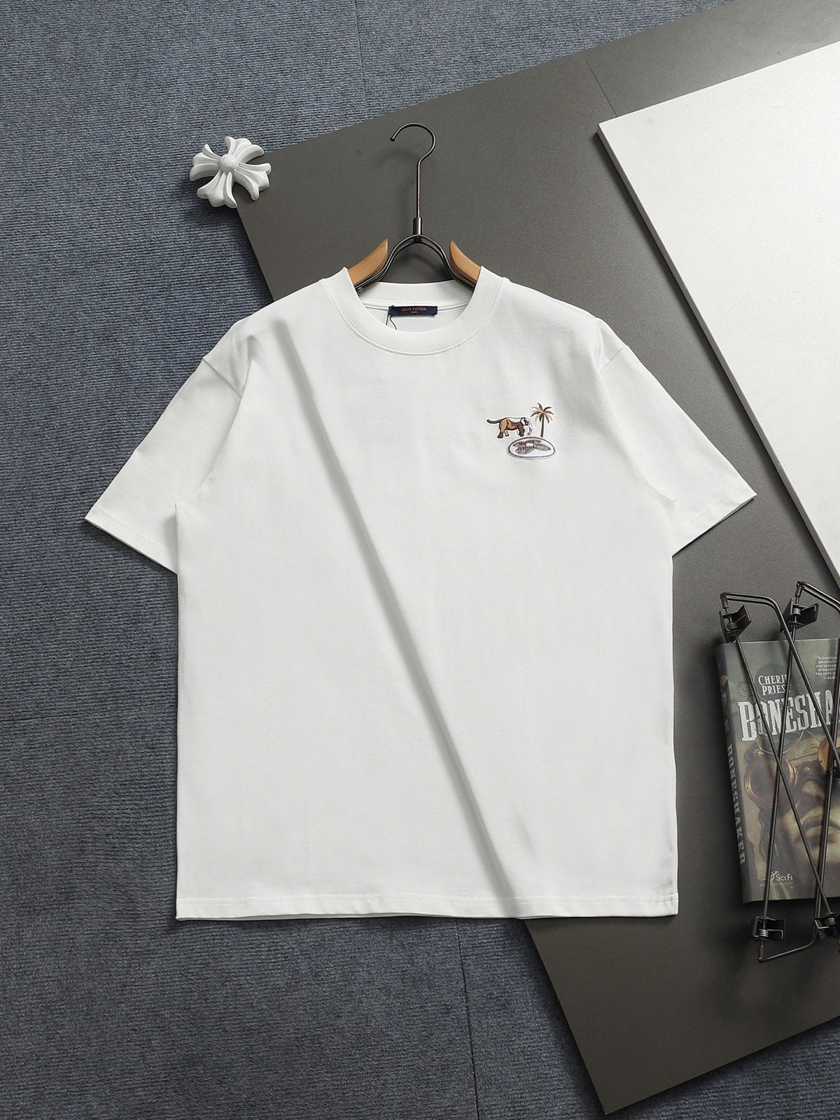 Classic T-shirt-221