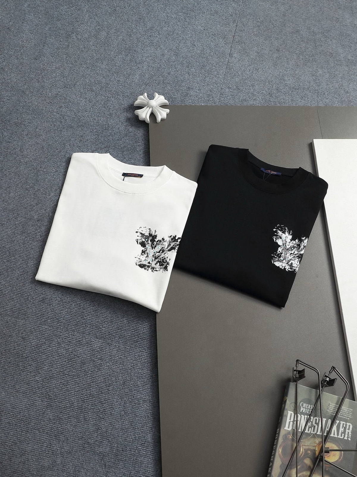 Classic T-shirt-224