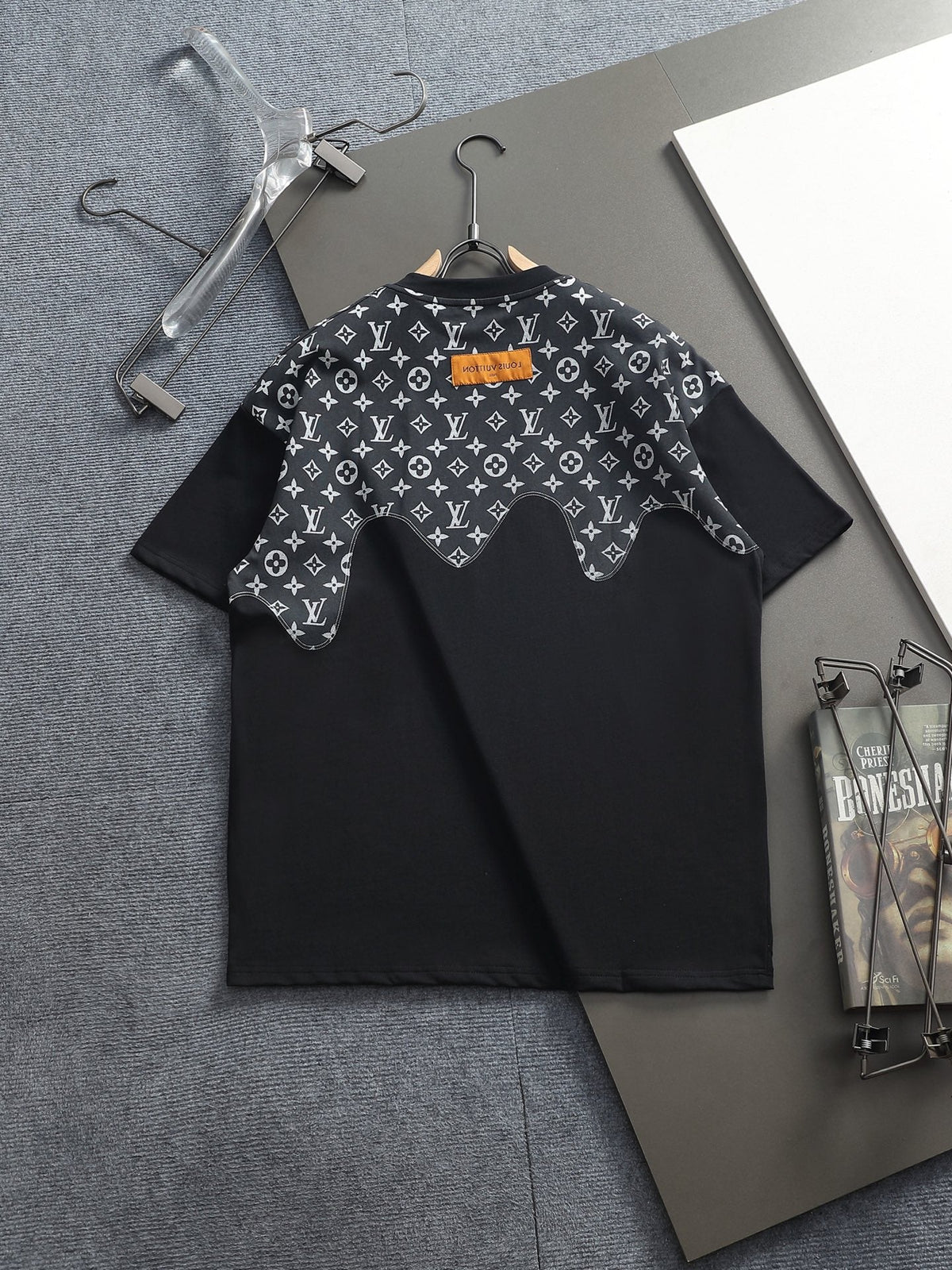 Classic T-shirt-235